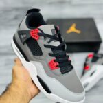 Air Jordan 4 Retro – Men’s Sneakers