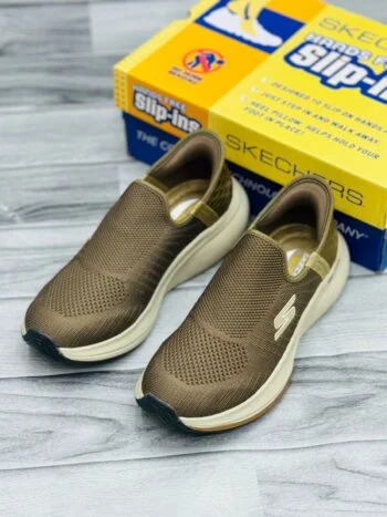 Skechers Slip-Ins Max Cushion 1