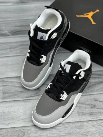 Air Jordan 4 Retro Men’s Sneakers