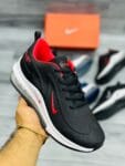 Nike Air Max 720 Sneakers