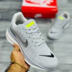 Nike Invincible 3 Running