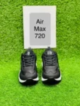 Nike Air Max 720 Sneakers