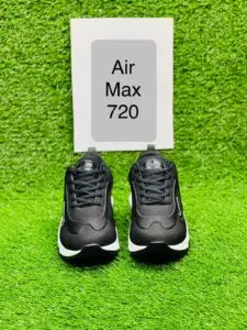 Nike Air Max 720 Sneakers