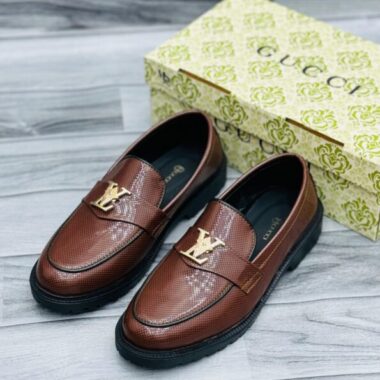 TOP 03 HIGH SOLE SNEAKERS ELEVATE YOUR STYLE AND COMFORT