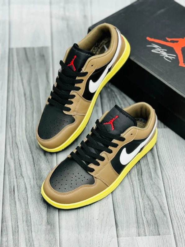 Nike Air Jordan 1 Travis Scott
