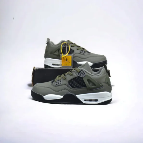 Nike Jordan 4
