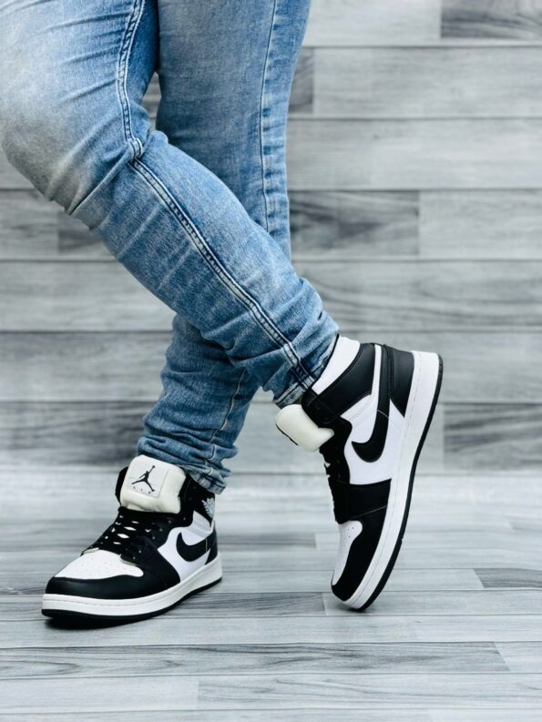 Nike Air Jordan 1