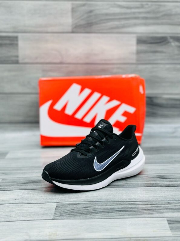 Nike Winflo 9 Men's Road Running Shoes