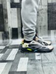 Background Chang Fashion Shoes