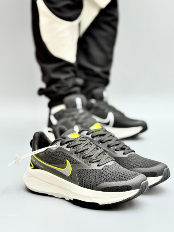Premium Nike Air Zoom XR Next Runner 1.0