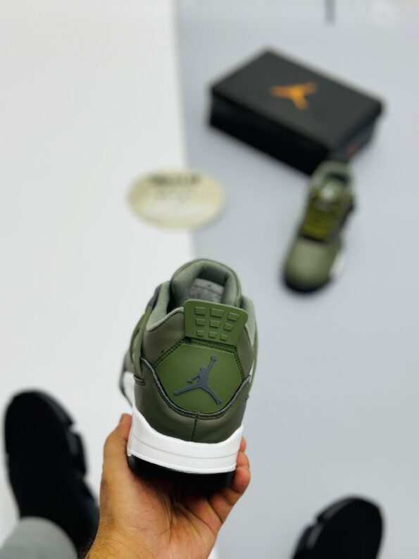 Nike Jordan 4