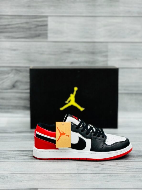 Nike Air Jordan 1 Lows