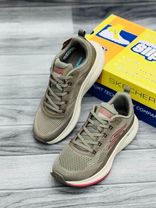 Skechers Foam Memory 2