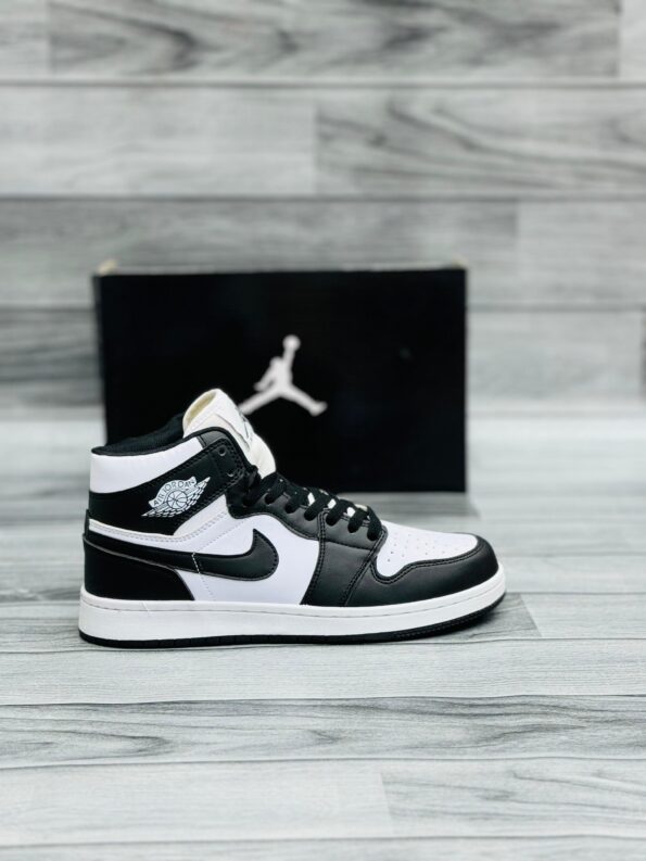 Nike Air Jordan 1 (Premium)