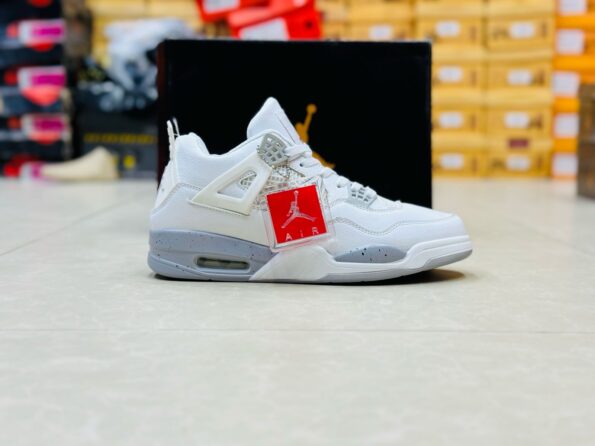 Nike Jordan 4