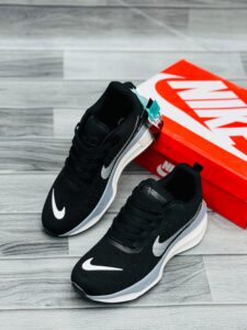 Nike Invincible 3 Running