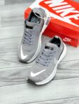 Nike Invincible 3 Running