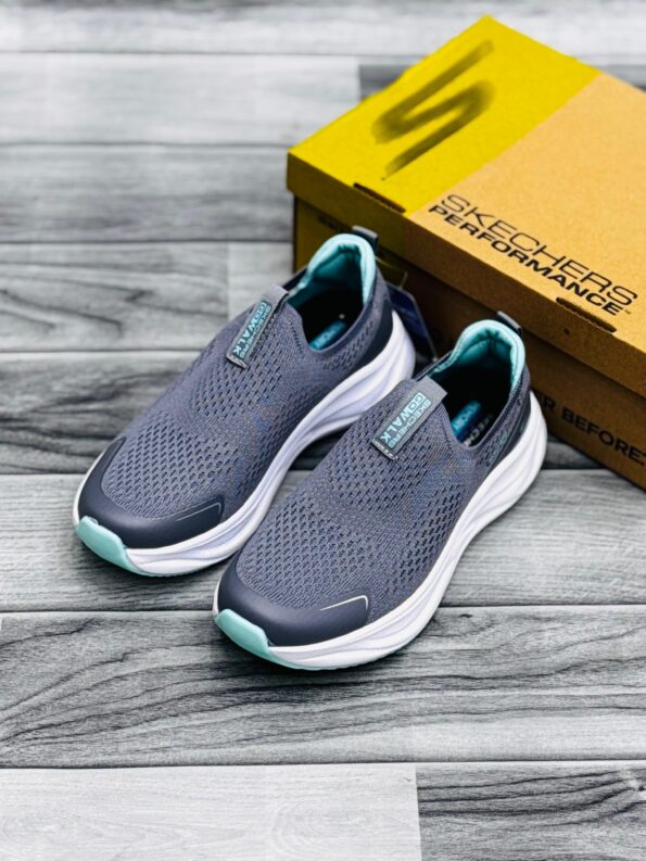 Skechers Foam Memory 1