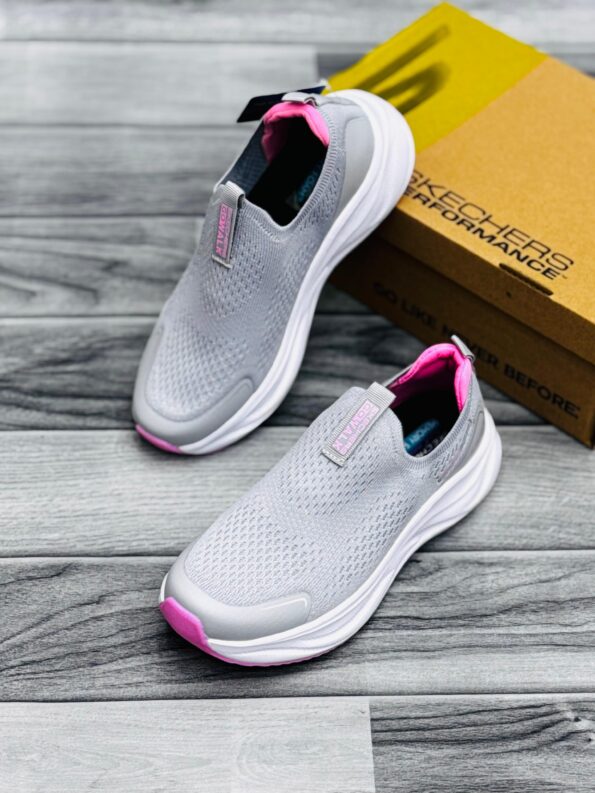 Skechers Foam Memory 1