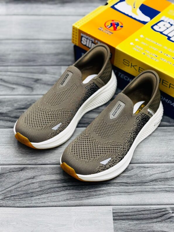 Skechers Ultra Light