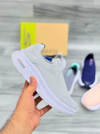 Skechers Ultra Light 1