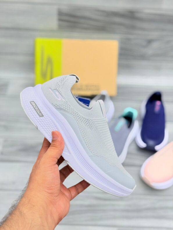 Skechers Ultra Light 1